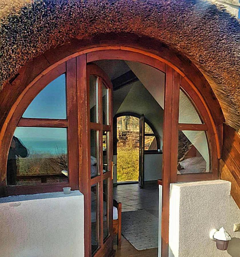Villa Korozsa Vendeghaz تيهاني المظهر الخارجي الصورة